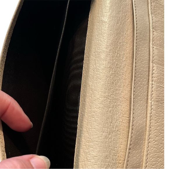 Gucci Monogram Continental FlapWallet - Picture 4 of 8